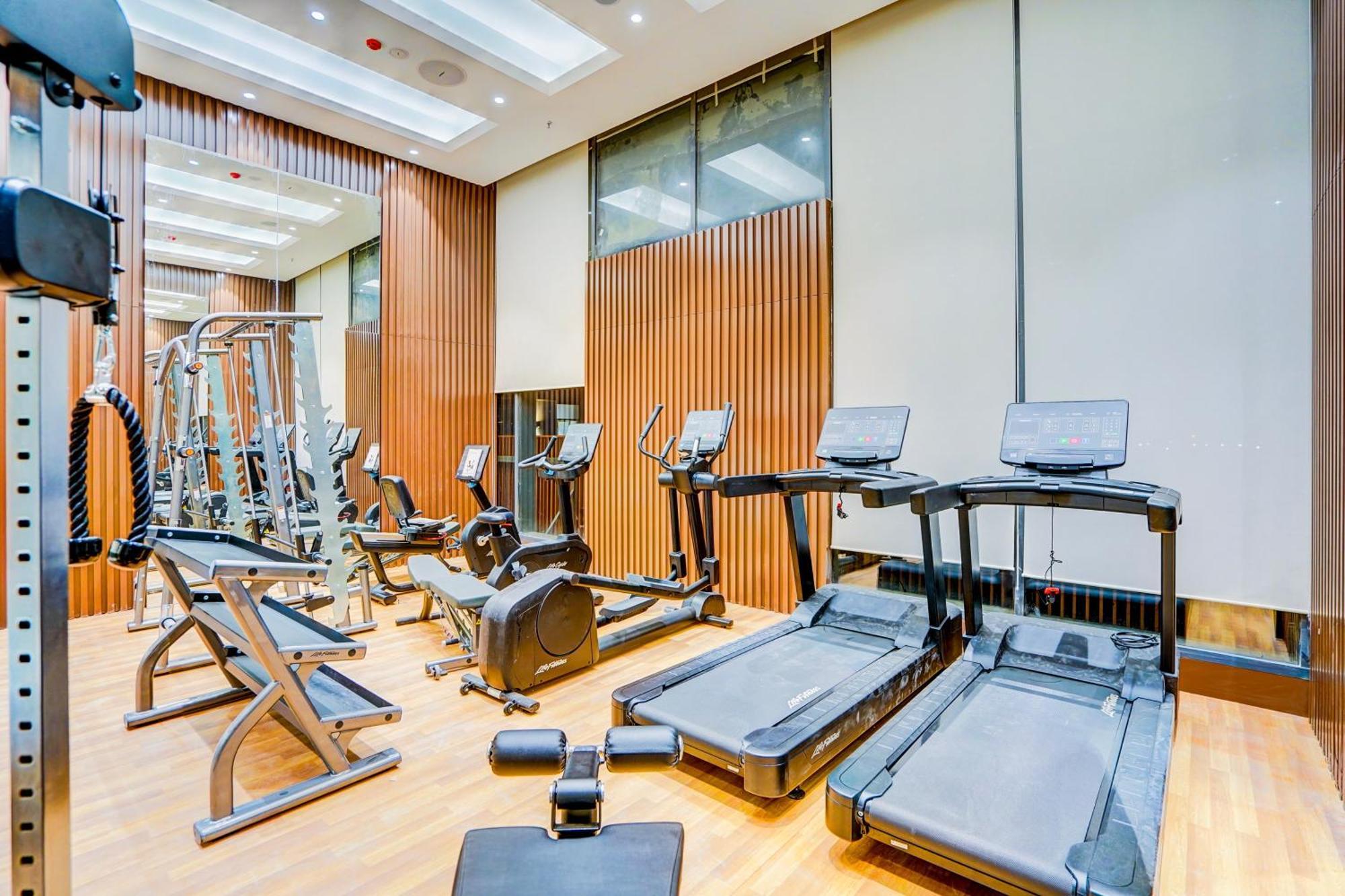 Sunday Hotels And Residences Gurgaon Ngoại thất bức ảnh