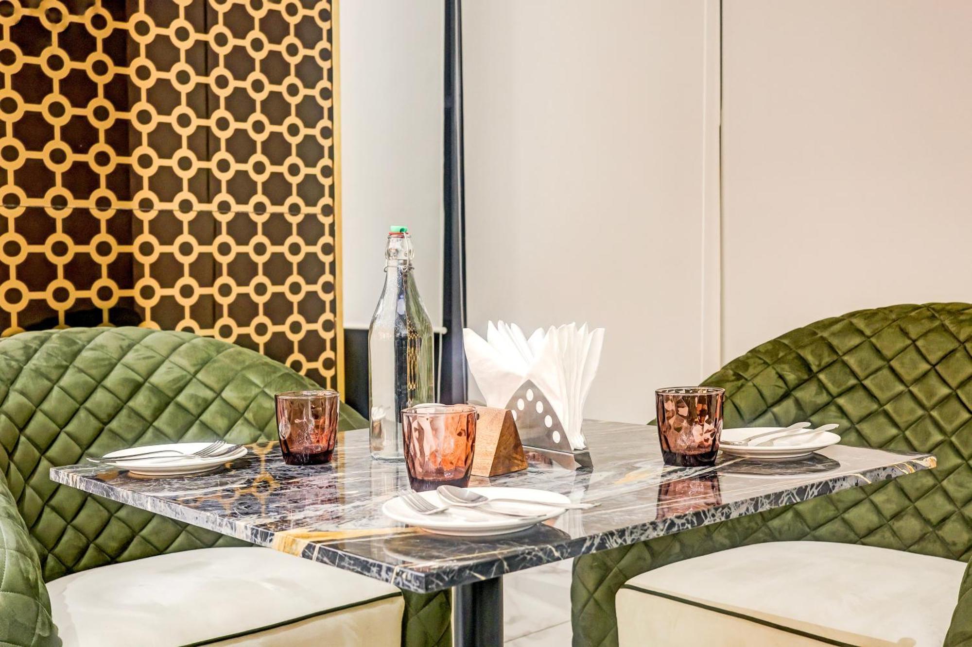 Sunday Hotels And Residences Gurgaon Ngoại thất bức ảnh