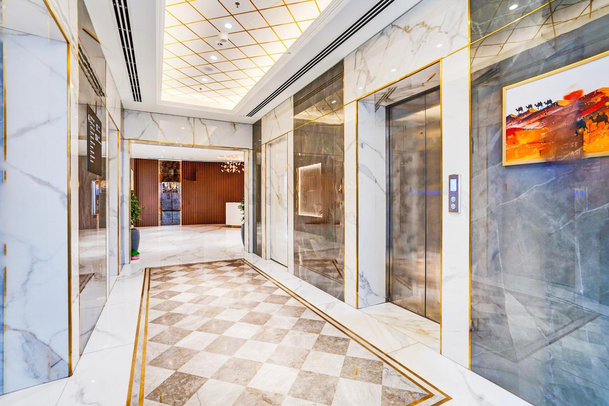 Sunday Hotels And Residences Gurgaon Ngoại thất bức ảnh