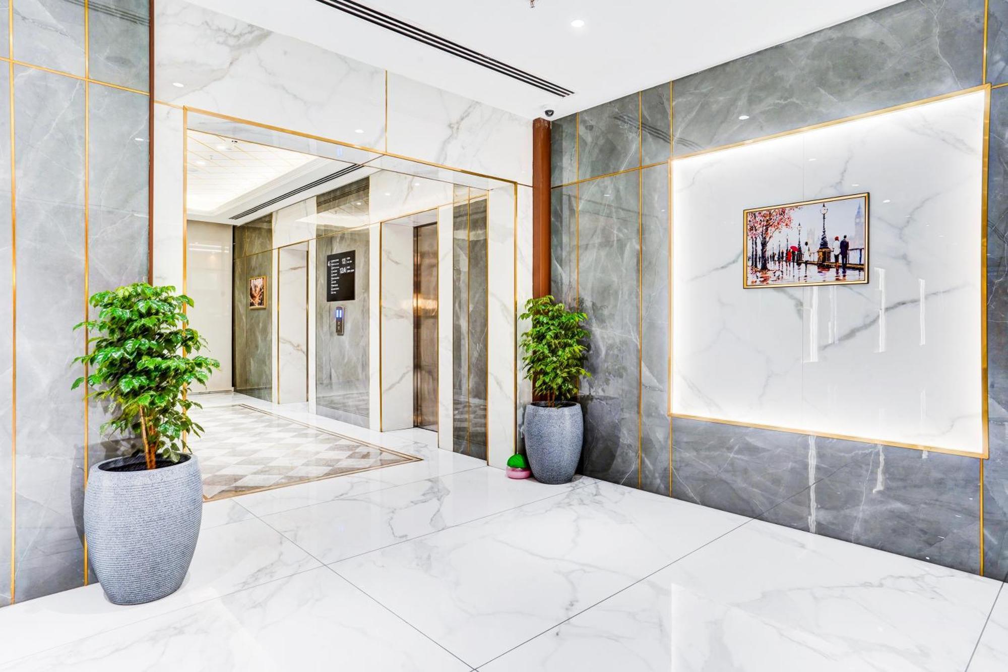 Sunday Hotels And Residences Gurgaon Ngoại thất bức ảnh
