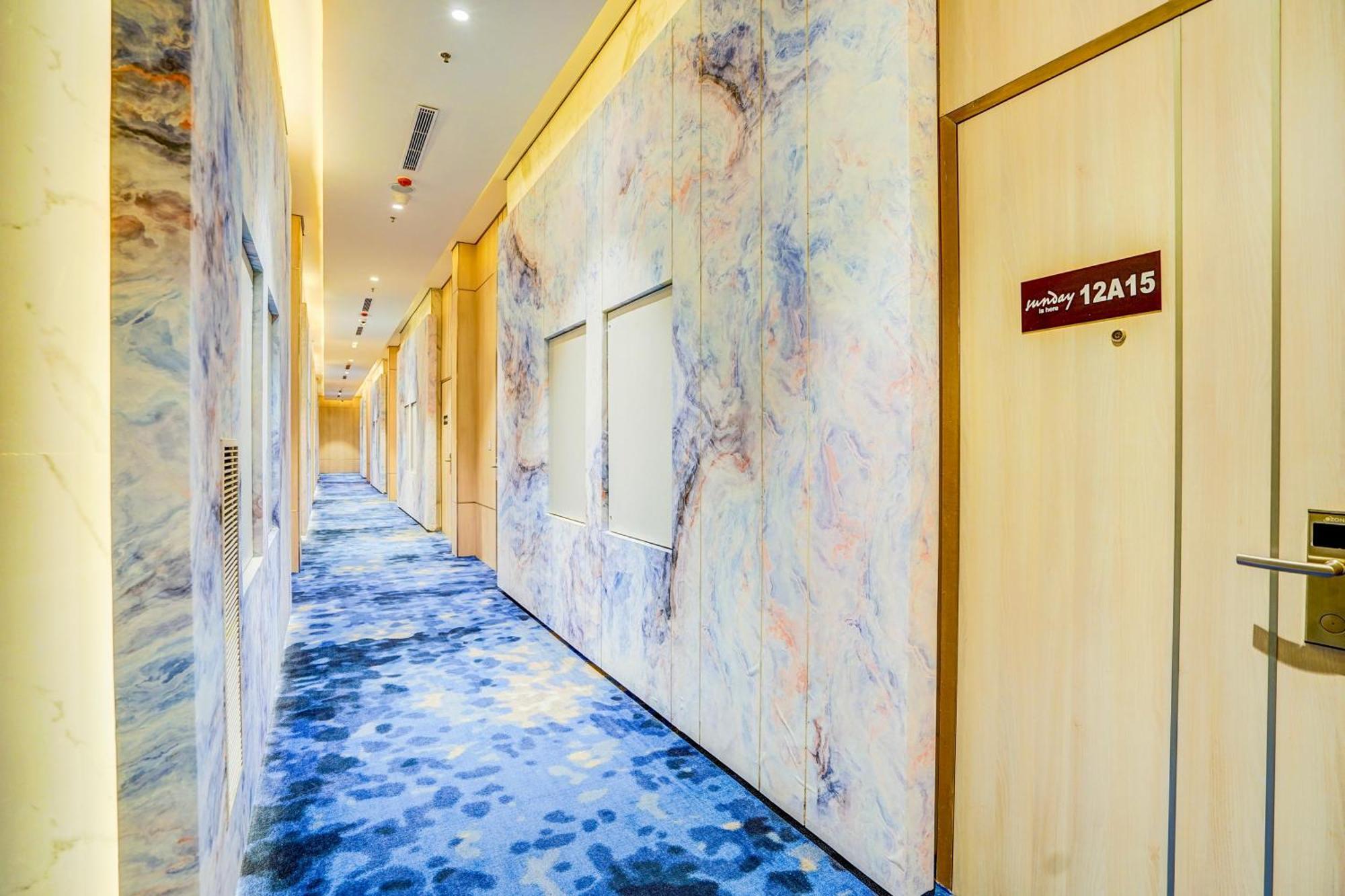 Sunday Hotels And Residences Gurgaon Ngoại thất bức ảnh